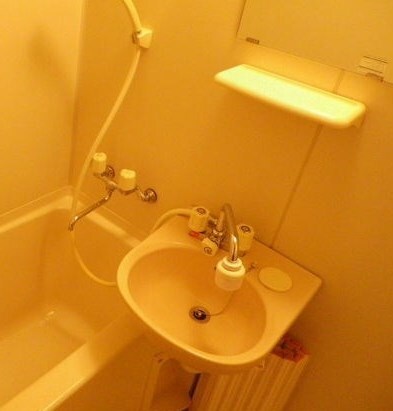 物件内観写真11　(洗面台)