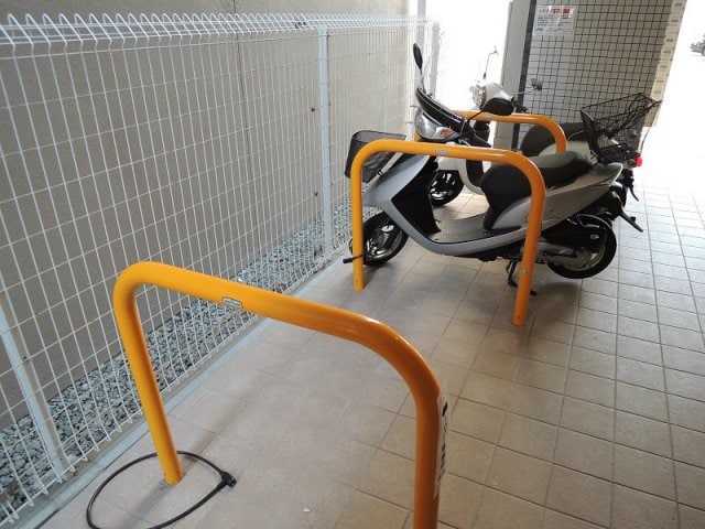 物件内観写真17　(駐輪場)