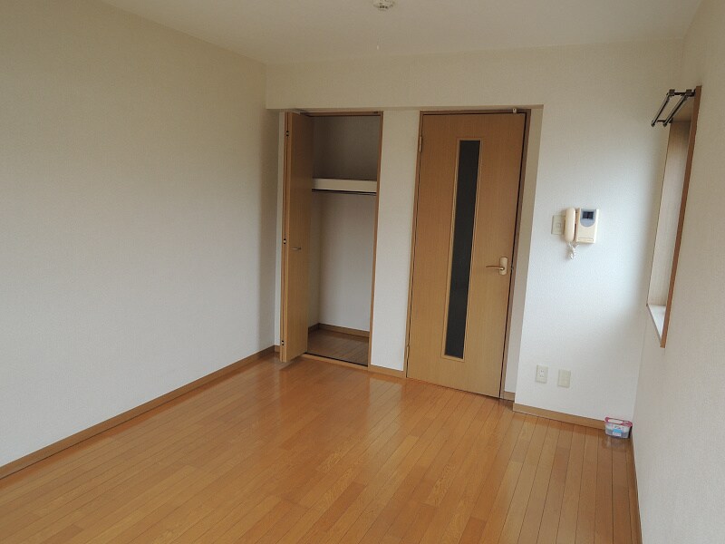 物件内観写真7　(反転)