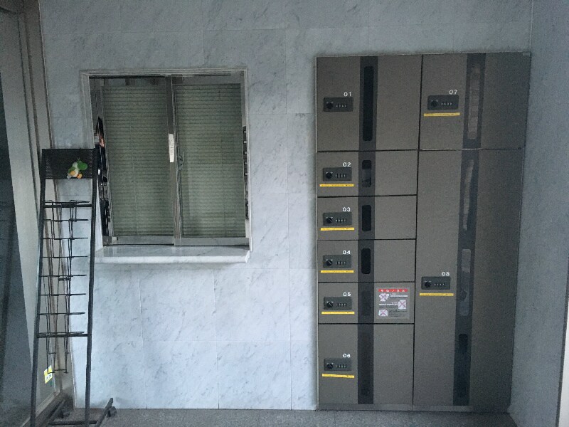 物件内観写真11　(宅配ボックス)