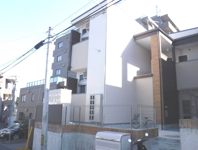 メゾン・シャドール北山の物件外観写真