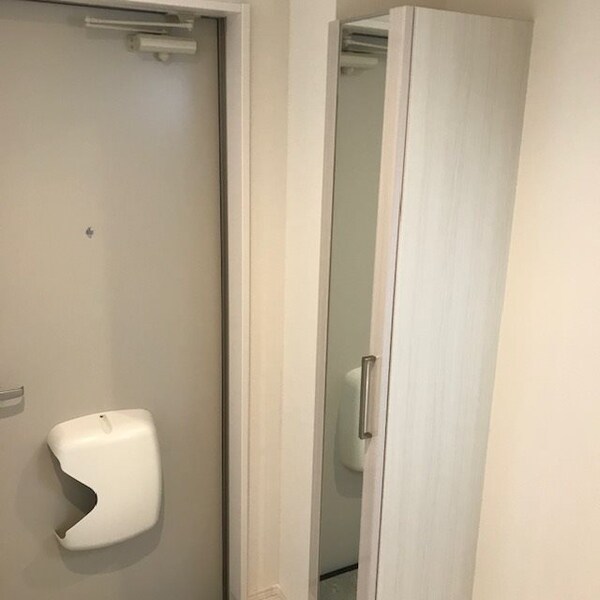 玄関(※同タイプのお部屋の写真です。)