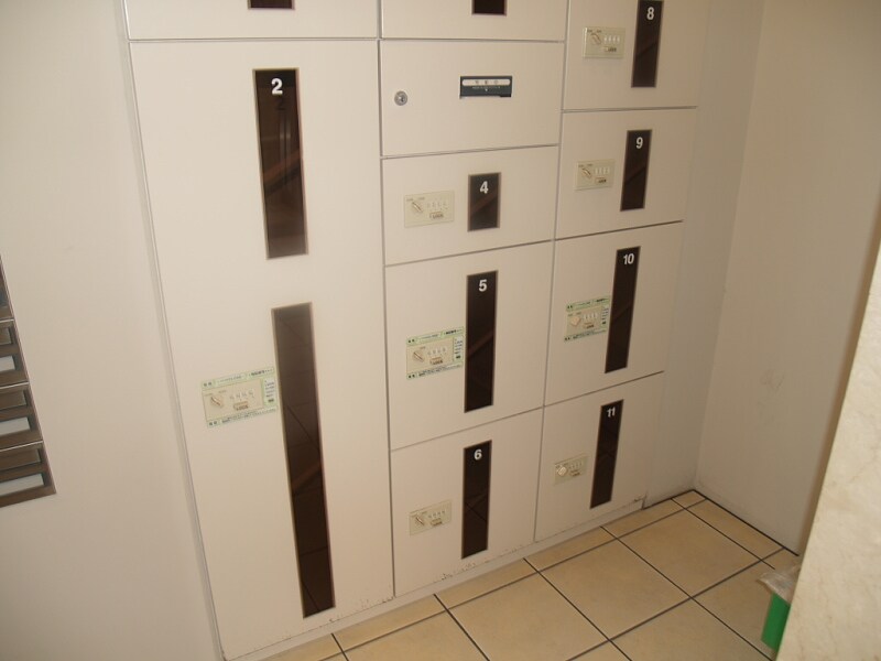 物件内観写真19　(宅配ボックス)