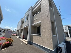 アラ・モードⅡ外観写真