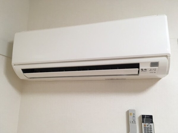 建物設備(エアコン)