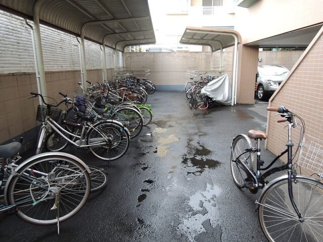 物件内観写真22　(駐輪場)