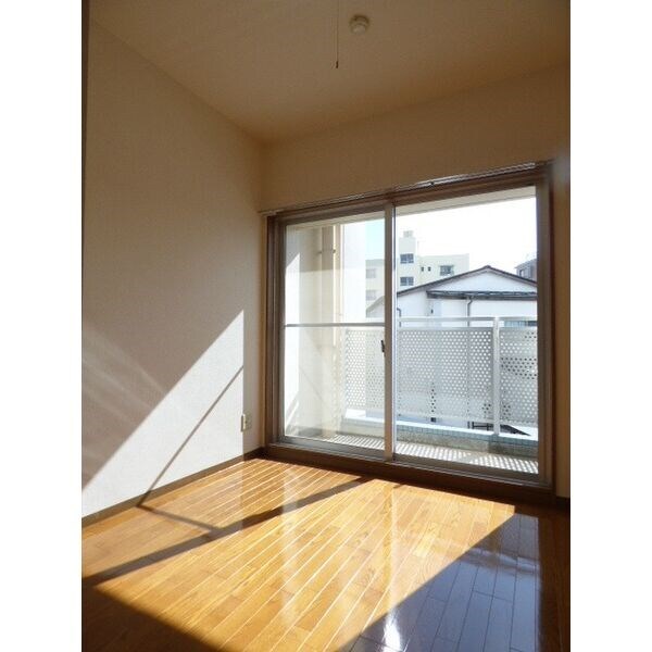 物件内観写真7　(別室参考写真)