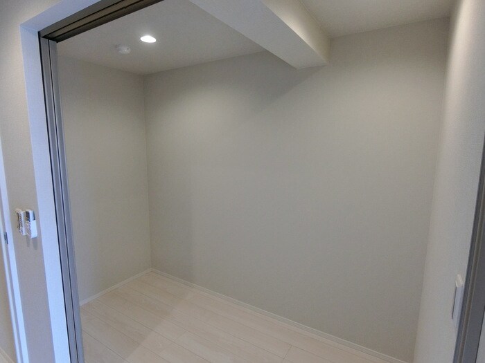 物件内観写真17　(納戸2.3帖)