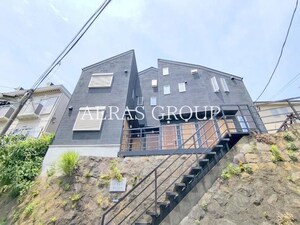 ハイクレスト読売ランド前外観写真