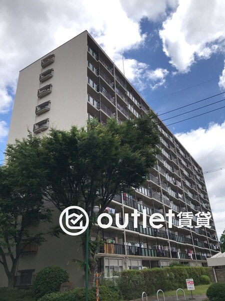 山科南団地G棟外観写真