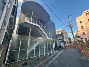 プルメリア西三国2番館外観写真