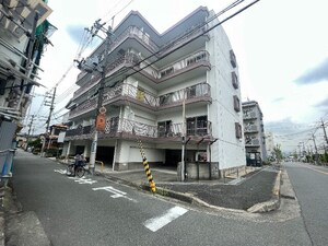 ナンノ18号館外観写真