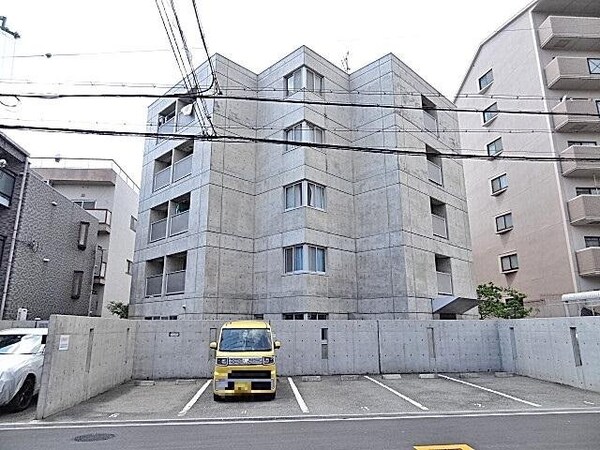 建物外観(豊中市服部西町「スクエア」)