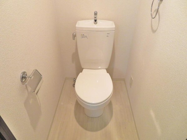 トイレ(トイレは個室になっているのでくつろげる空間になりそう！)