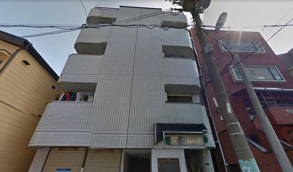 建物外観(大阪市北区・ロイヤル西梅田)