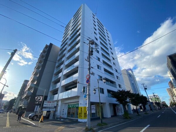 建物外観(札幌市中央区南1条西「eclair」)