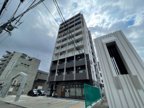 建物外観(札幌市中央区大通西「ラクラス円山公園」)