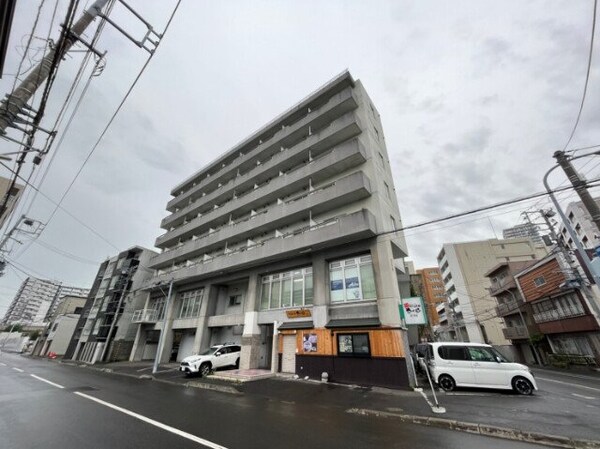 建物外観(札幌市東区北７条東「ビバリーヒルズ」)