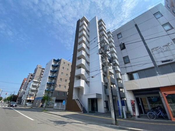 建物外観(札幌市北区北18条西「アストリア北大前2」)