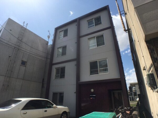 建物外観(札幌市中央区北8条西「アイアール円山3」)