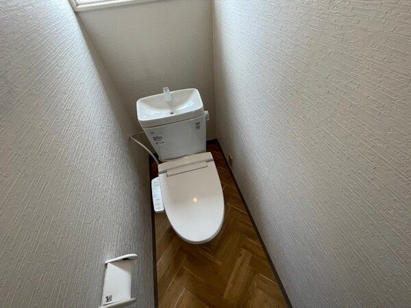 トイレ(トイレです。ウォシュレット付を探している方、おすすめです。)