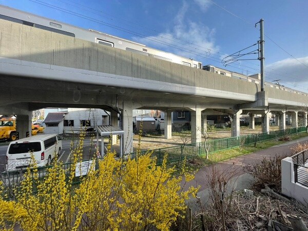 眺望(眺望はこちら。静かな住宅街という印象を受けました。)