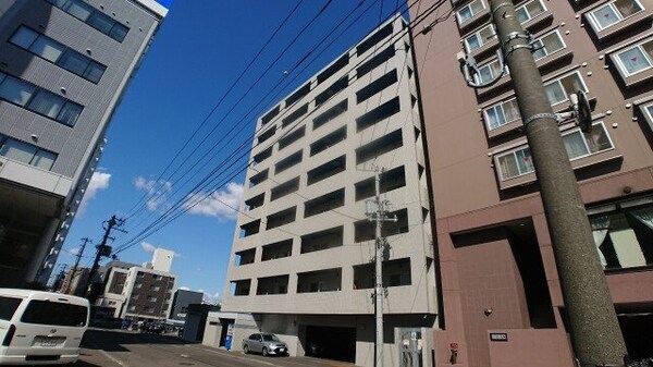 建物外観(札幌市大通東3丁目「インボイス札幌レジデンス」)