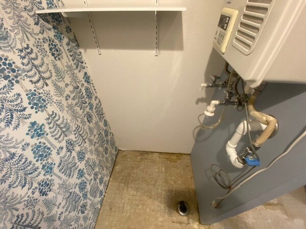 洗濯機はこちらの脱衣所に置くことができます！