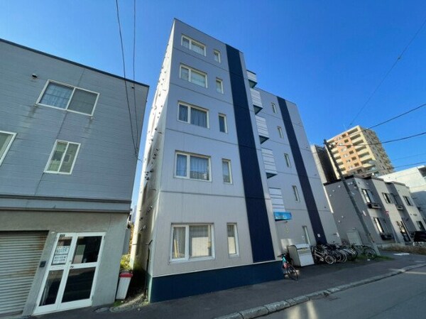 建物外観(札幌市中央区南七条西「リバティインハイム」)