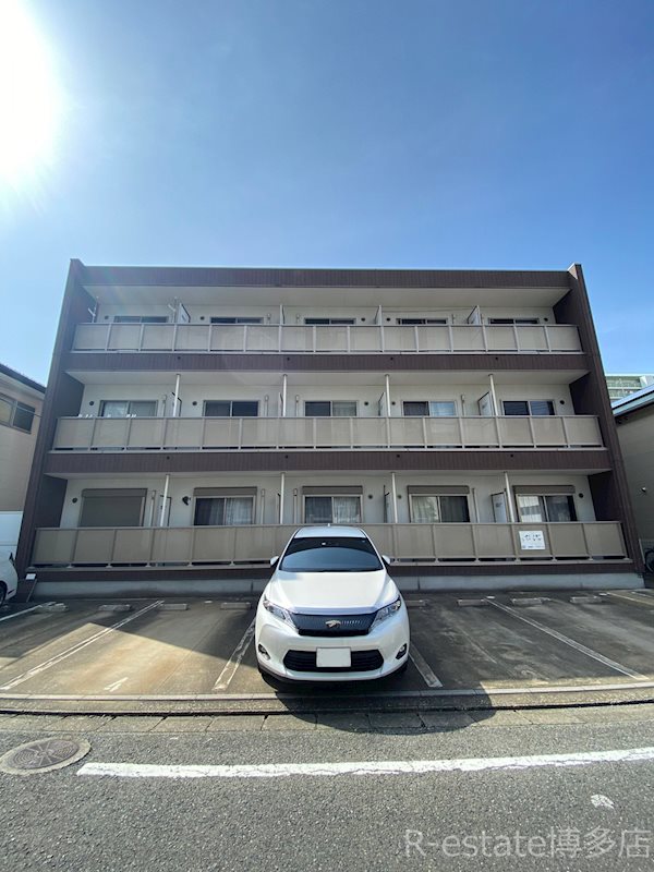 Aレガート博多駅