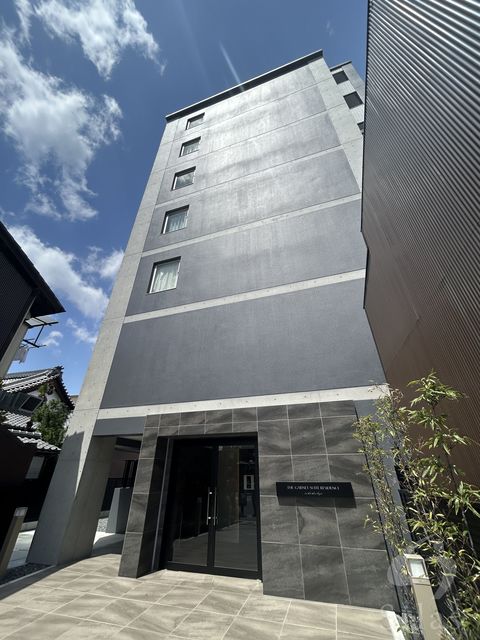 THE　GARNET　SUITE　RESIDENCE西七条
