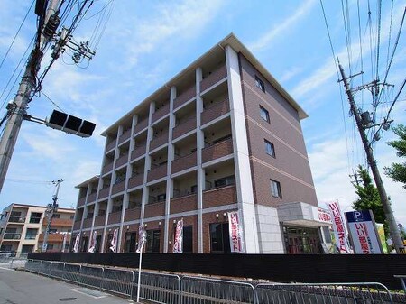 Ｄ・マローネ　桂外観写真