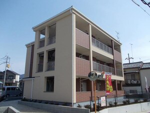 ラルジュ　ウエスト外観写真