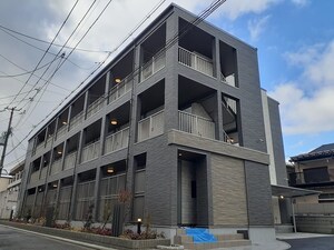 ヴァロ伏見稲荷外観写真
