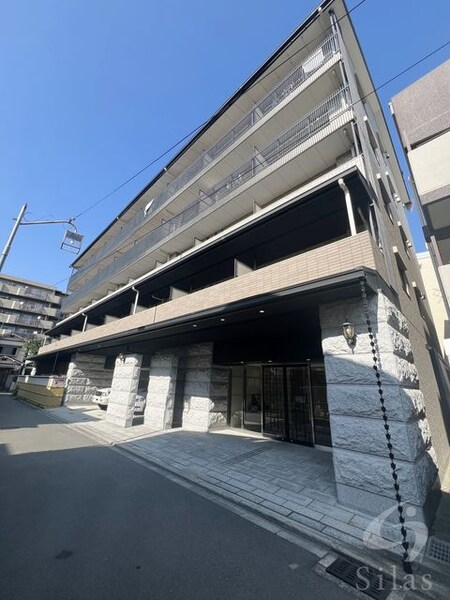 Luxe（ラグゼ）中書島外観写真