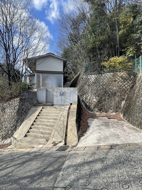 山科区日ノ岡夷谷町戸建