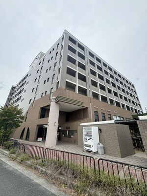 エル・カーサー外観写真