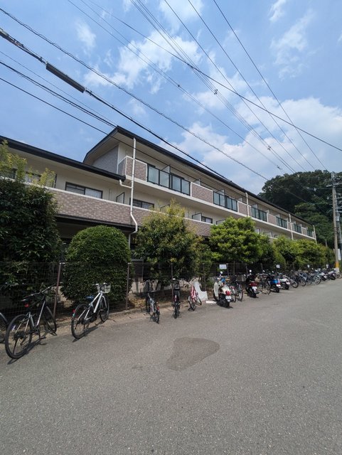 コモド二軒茶屋