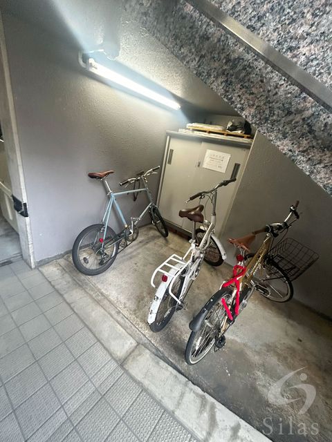 アフィシオン堀川