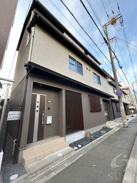 フォレストメゾン花屋町外観写真