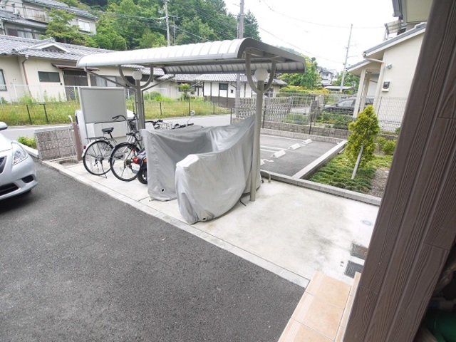 ウエストメゾンクワトロ