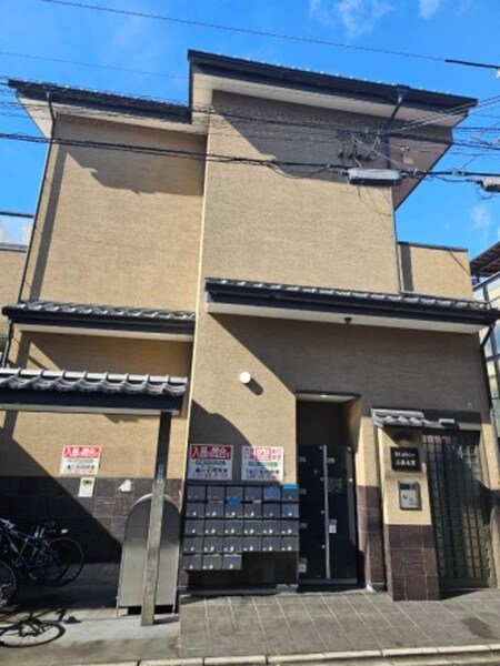 Stable三条大宮外観写真