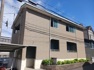メゾン北花山外観写真