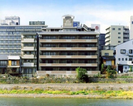 鴨川アーバンライフ外観写真