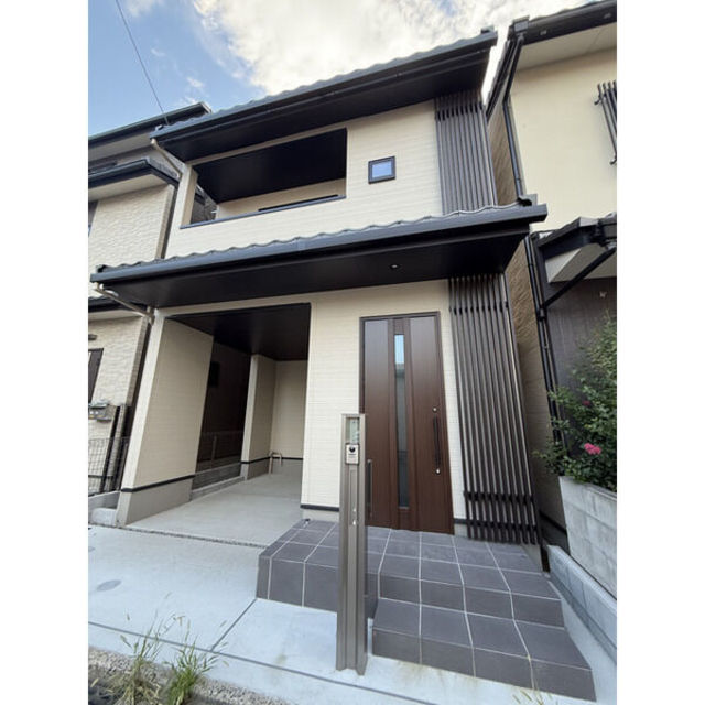 西九条比永城町戸建
