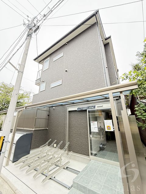 Private Residence 百万遍