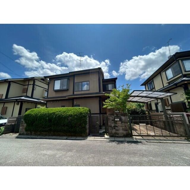 龍安寺衣笠貸家の物件外観写真