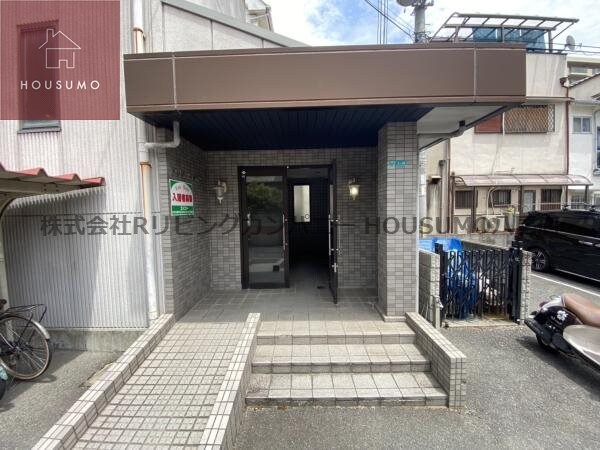 エントランス(毎日通るエントランスはこのようになっています)