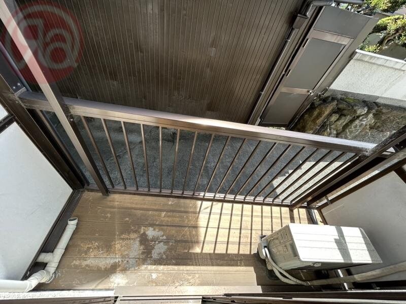 物件内観写真12　(お洗濯にも便利なバルコニー付き)