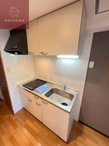 物件内観写真6　(日々の疲れを癒すお風呂付です)